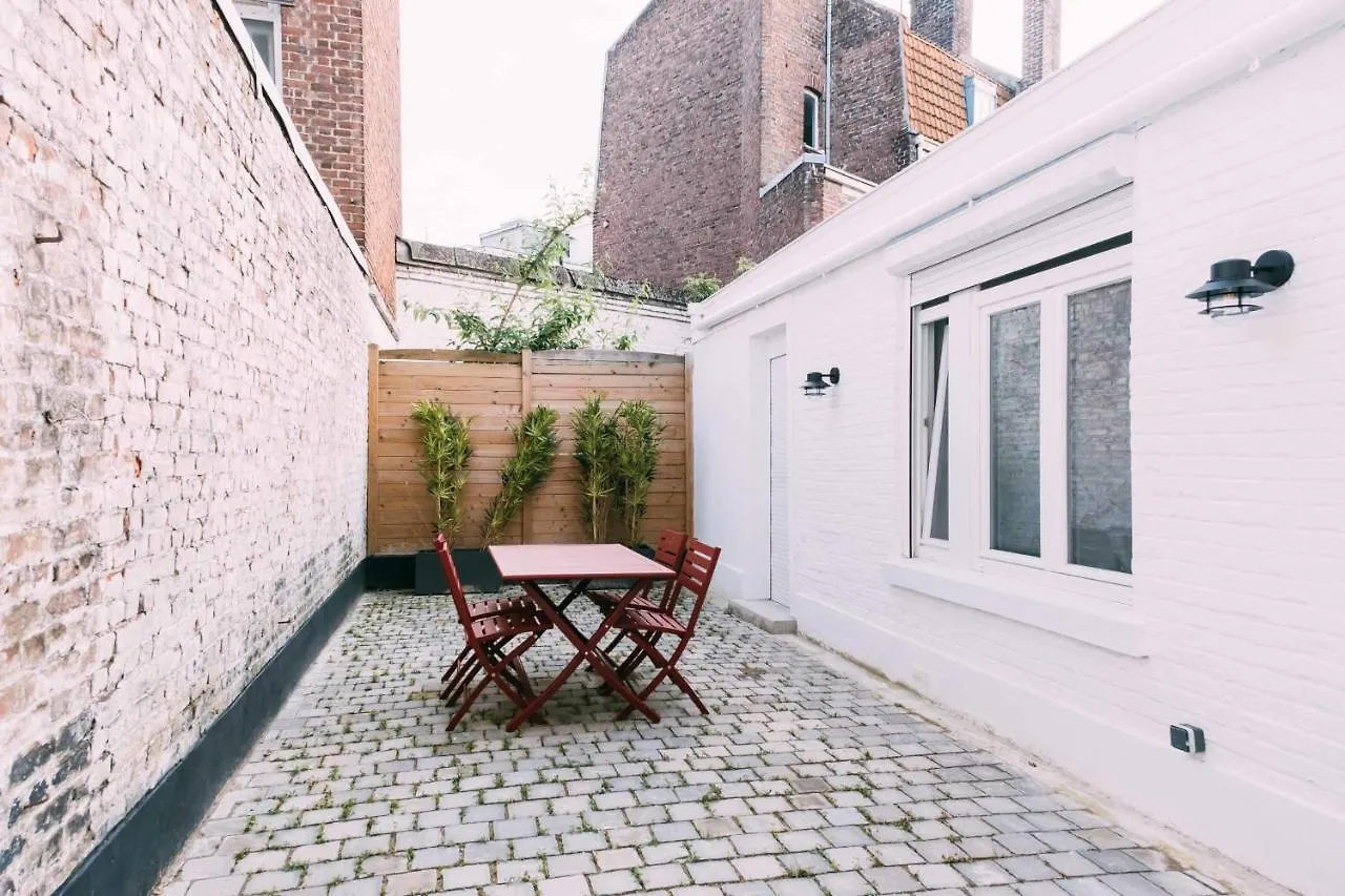 Charming Apartment With Terrace In Lille